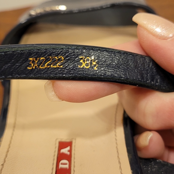 PRADA EUC Navy Blue Patent Leather Low Wedge Sandal Sz 38 1/2 - Picture 13 of 13